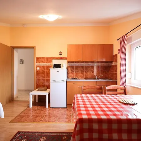 Veronika Apartament *