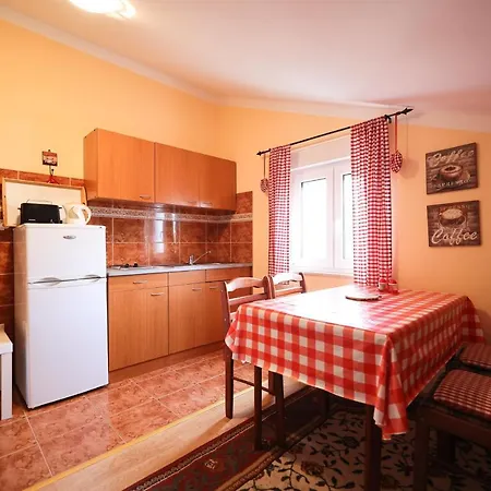 Silver Luxury Apartments By Adex Travel