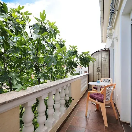 Veronika Apartment