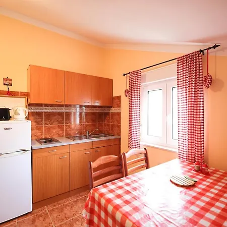 Veronika Apartment