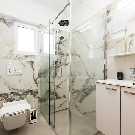 Silver Luxury Apartments By Adex Travel Zadar