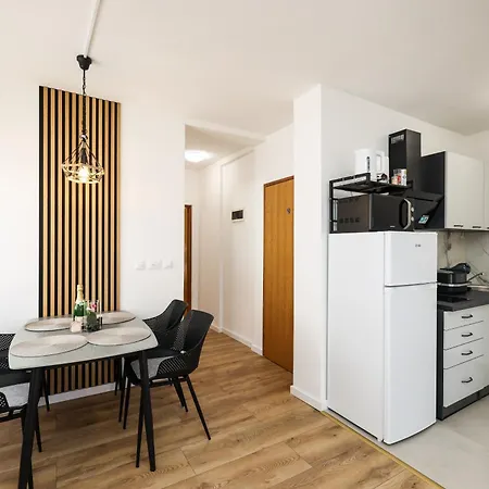 Silver Luxury Apartments By Adex Travel Apartament