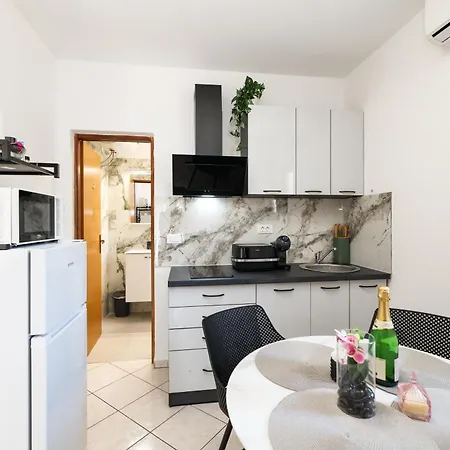 Silver Luxury By Adex Travel Apartament Zadar